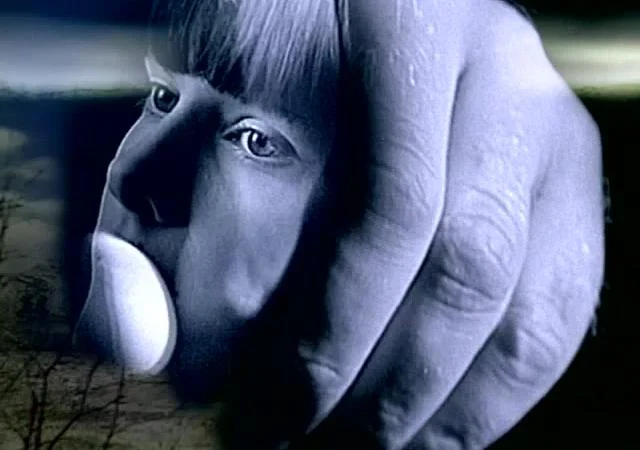 Кадры из сериала За гранью возможного / Внешние пределы (1995)